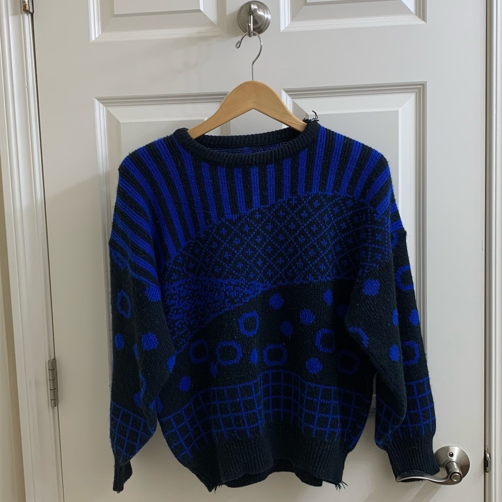 ❤️FINAL PRICE DROP❤️ 80’s Vintage Retro Pattern Drop Shoulder Sweater